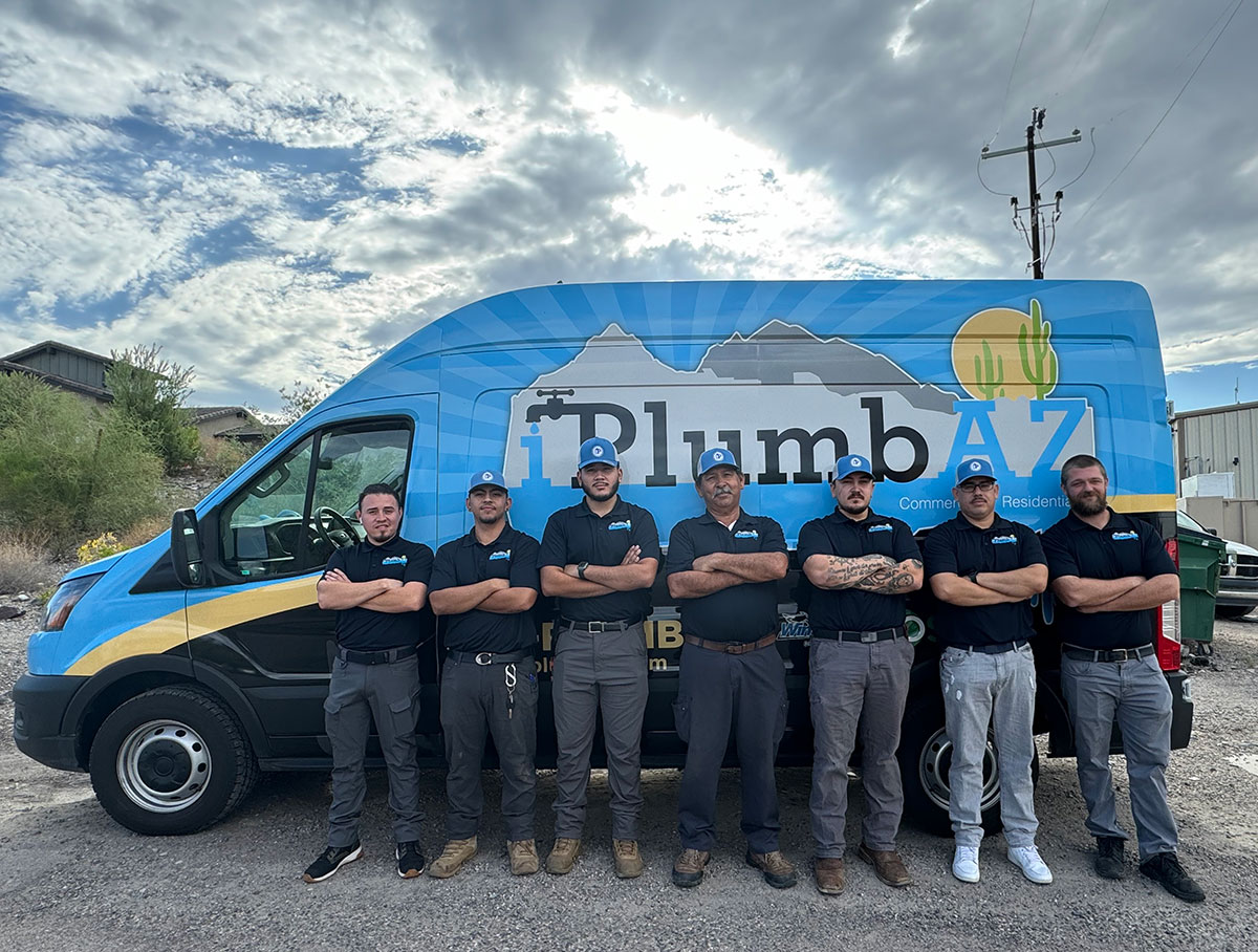 iPlumbAZ Truck and Team